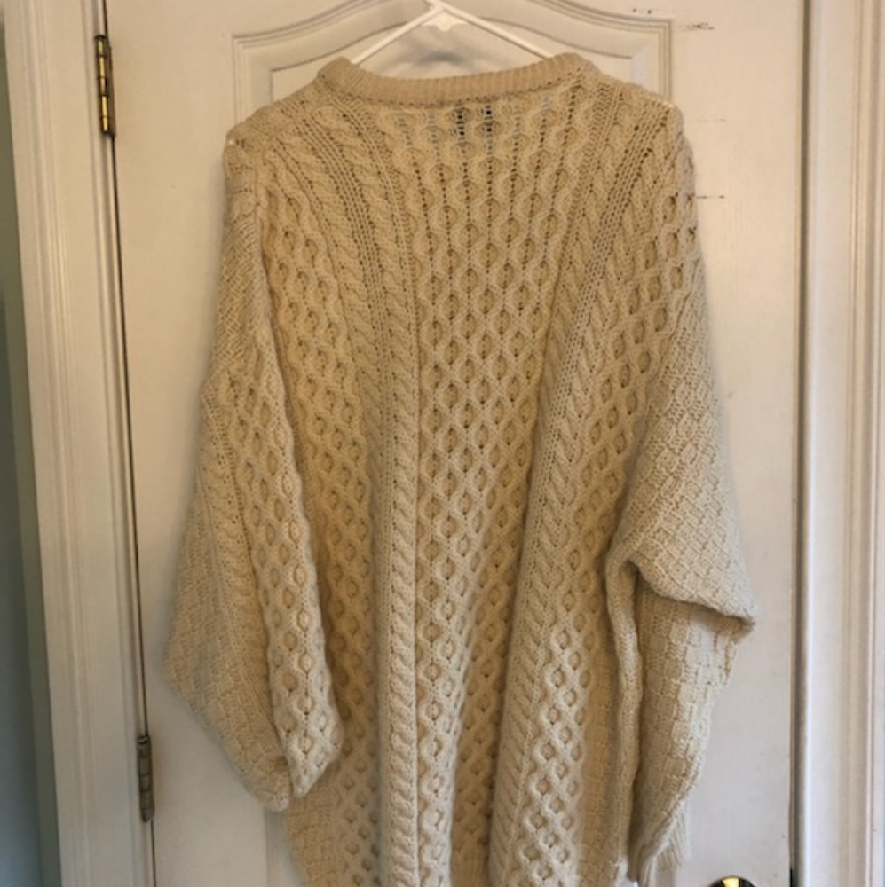 Authentic Irish Wool Sweater EUC